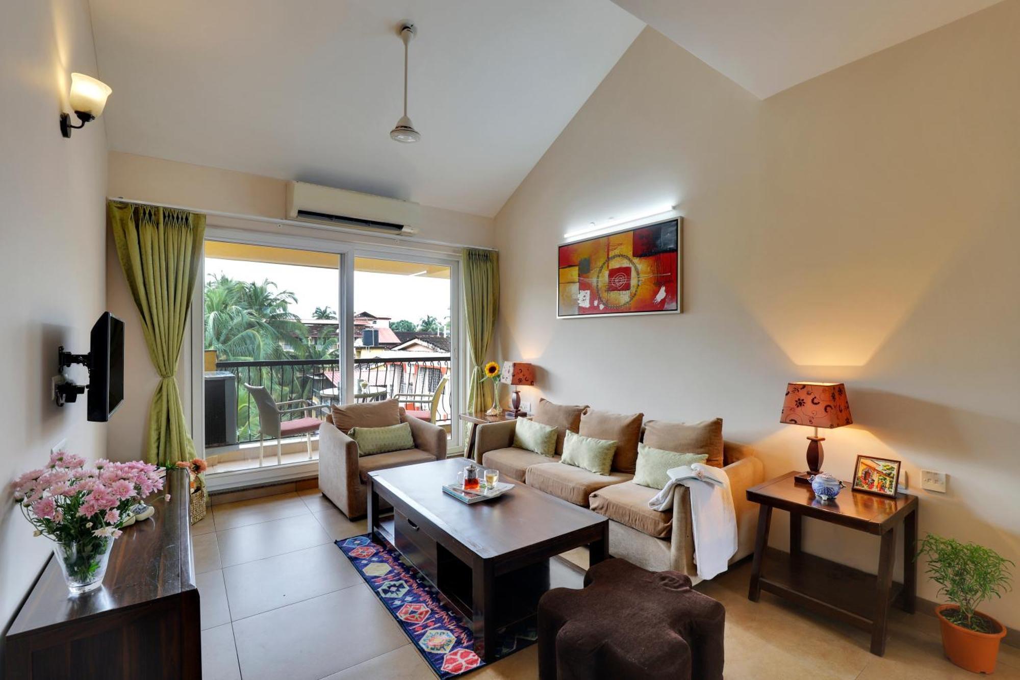 Veera Strand Park Serviced Apartments Near Calangute Bagian luar foto