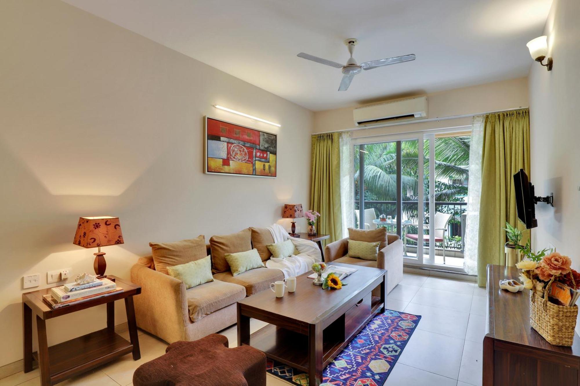 Veera Strand Park Serviced Apartments Near Calangute Bagian luar foto