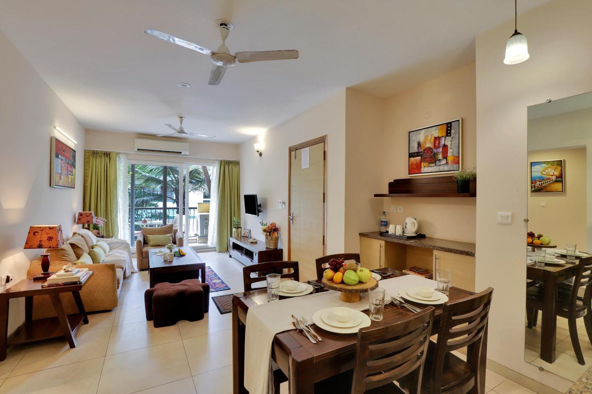 Veera Strand Park Serviced Apartments Near Calangute Bagian luar foto