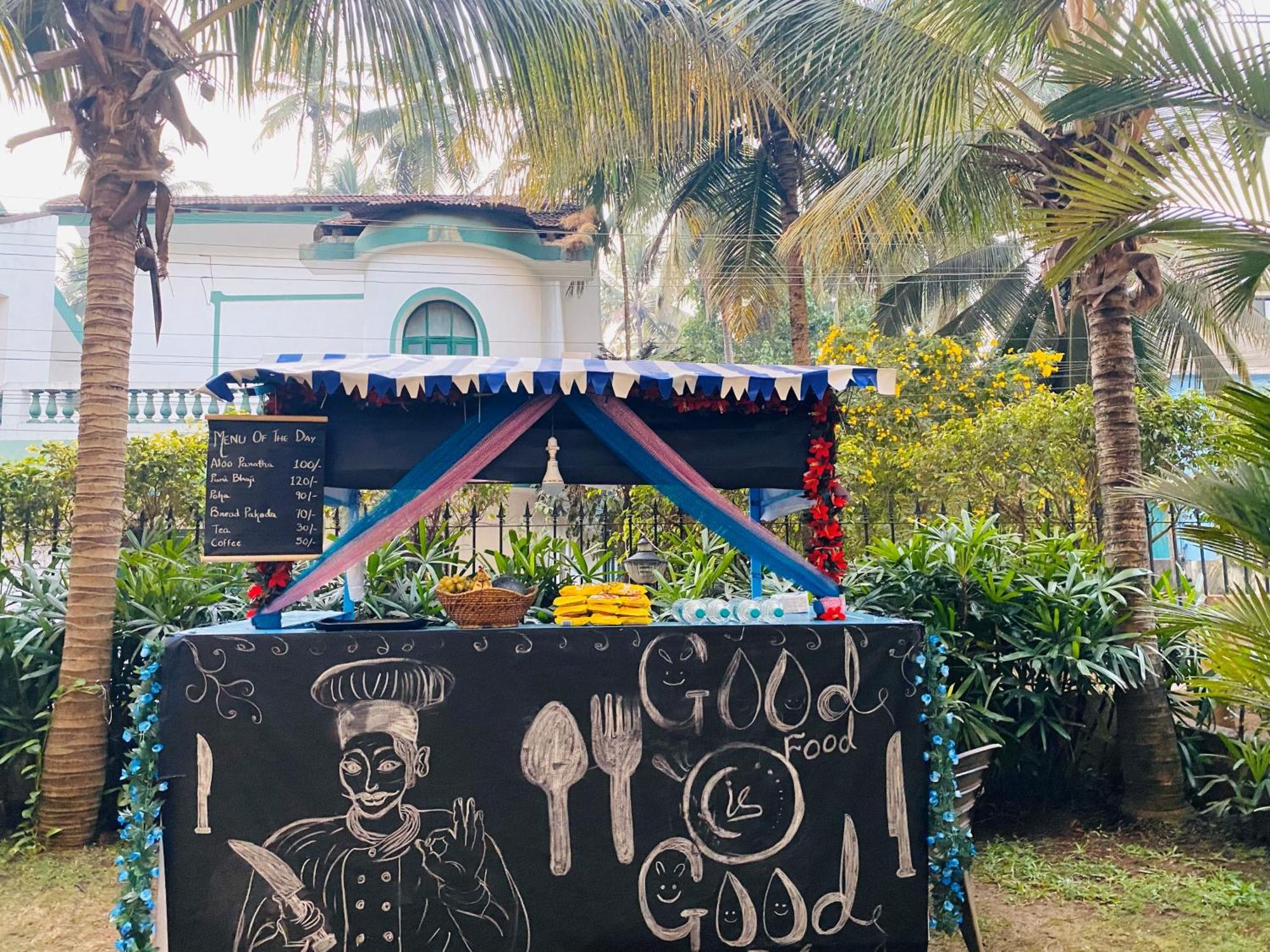 Veera Strand Park Serviced Apartments Near Calangute Bagian luar foto