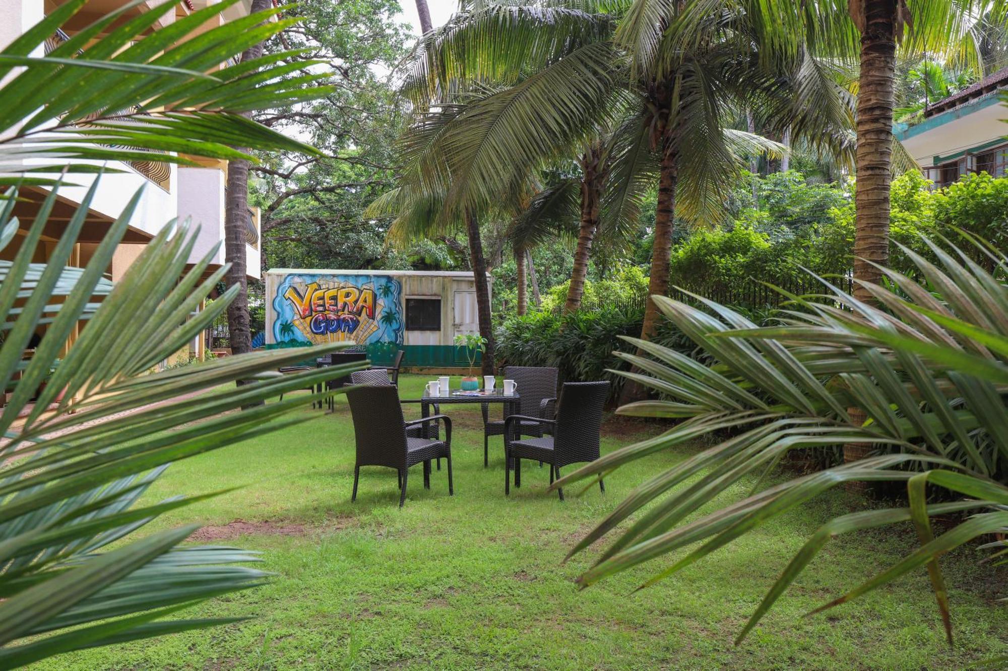 Veera Strand Park Serviced Apartments Near Calangute Bagian luar foto